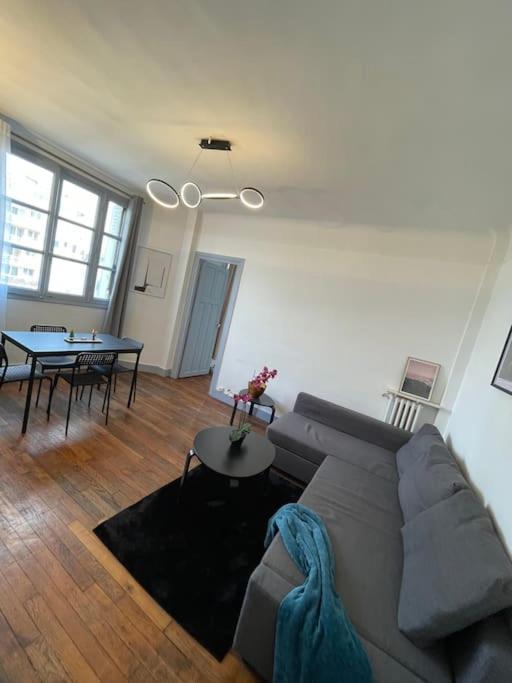 Profitez Du Calme De Courbevoie La Defense Apartment Exterior photo