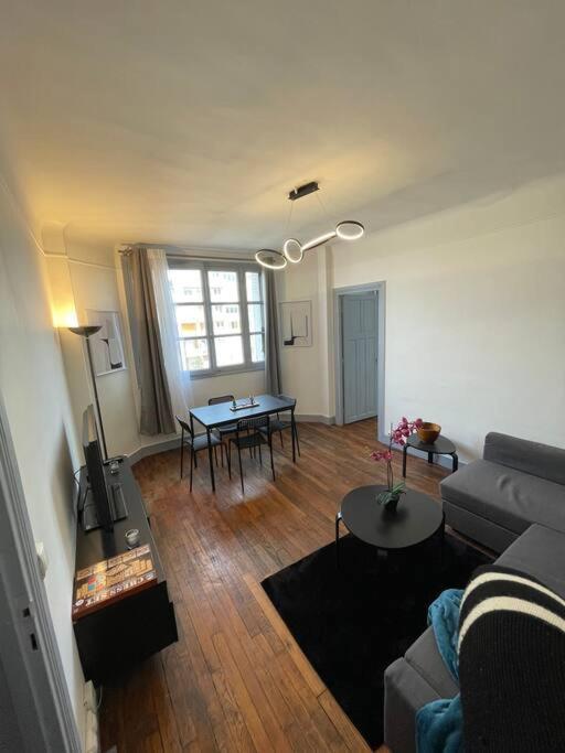 Profitez Du Calme De Courbevoie La Defense Apartment Exterior photo